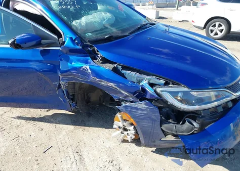 2016 Chrysler 200 Limited из США, поврежденный, VIN 1C3CCCAB4GN124375